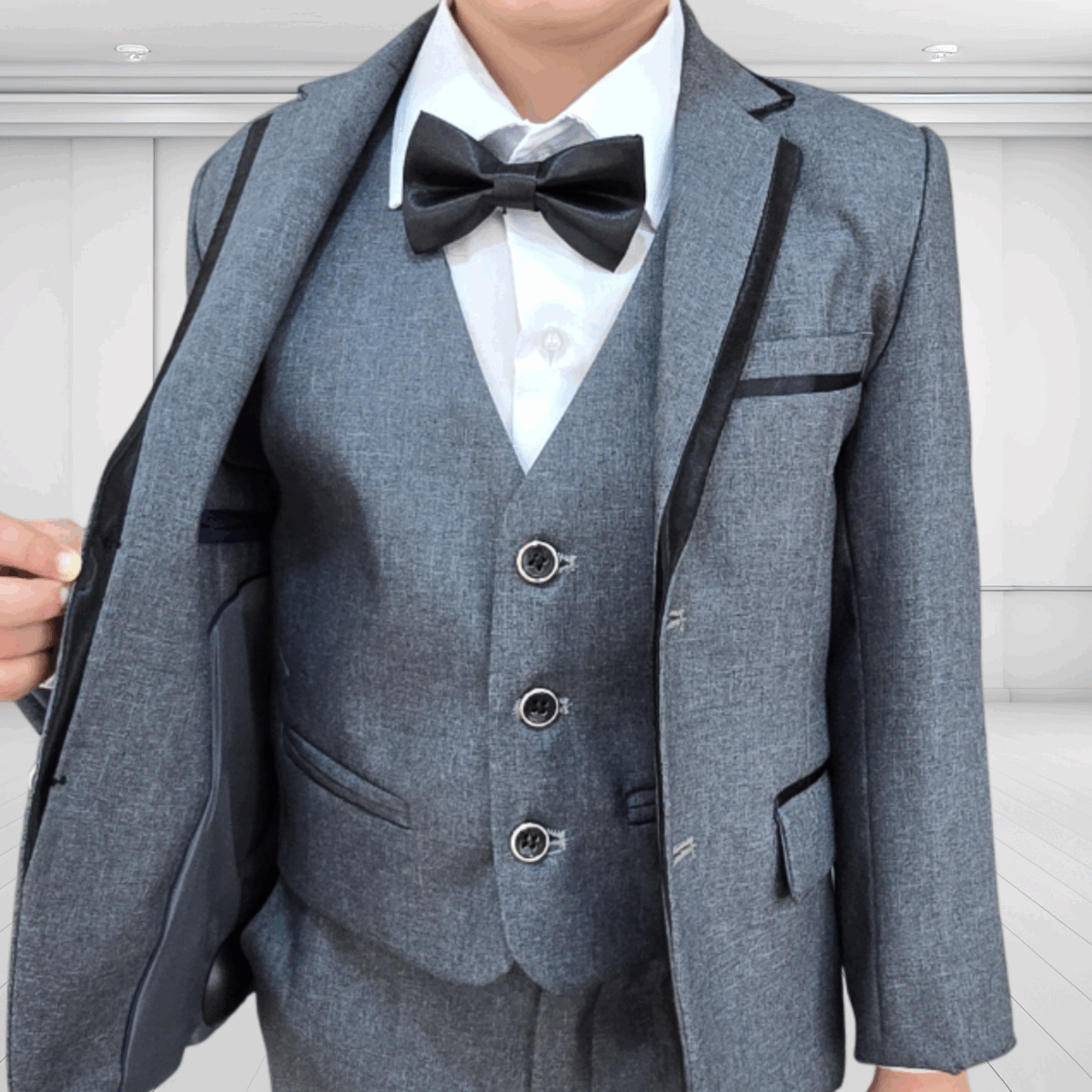Traje 02 - Imagen 3